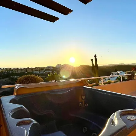 Malibu Mansion Panoramic Dreamhome With Jacuzzi By Solrentspain *